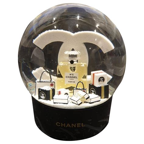 chanel snowglobe 2019|Chanel snow globe 2021.